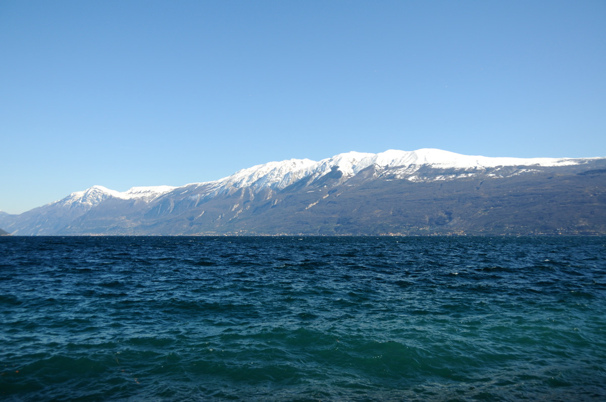 Il Monte Baldo visto dal Garda